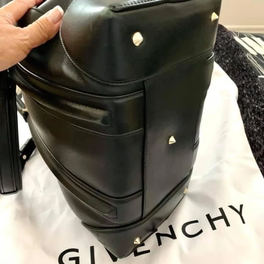 Givenchy Black Leather Tote - Picture 12 of 16